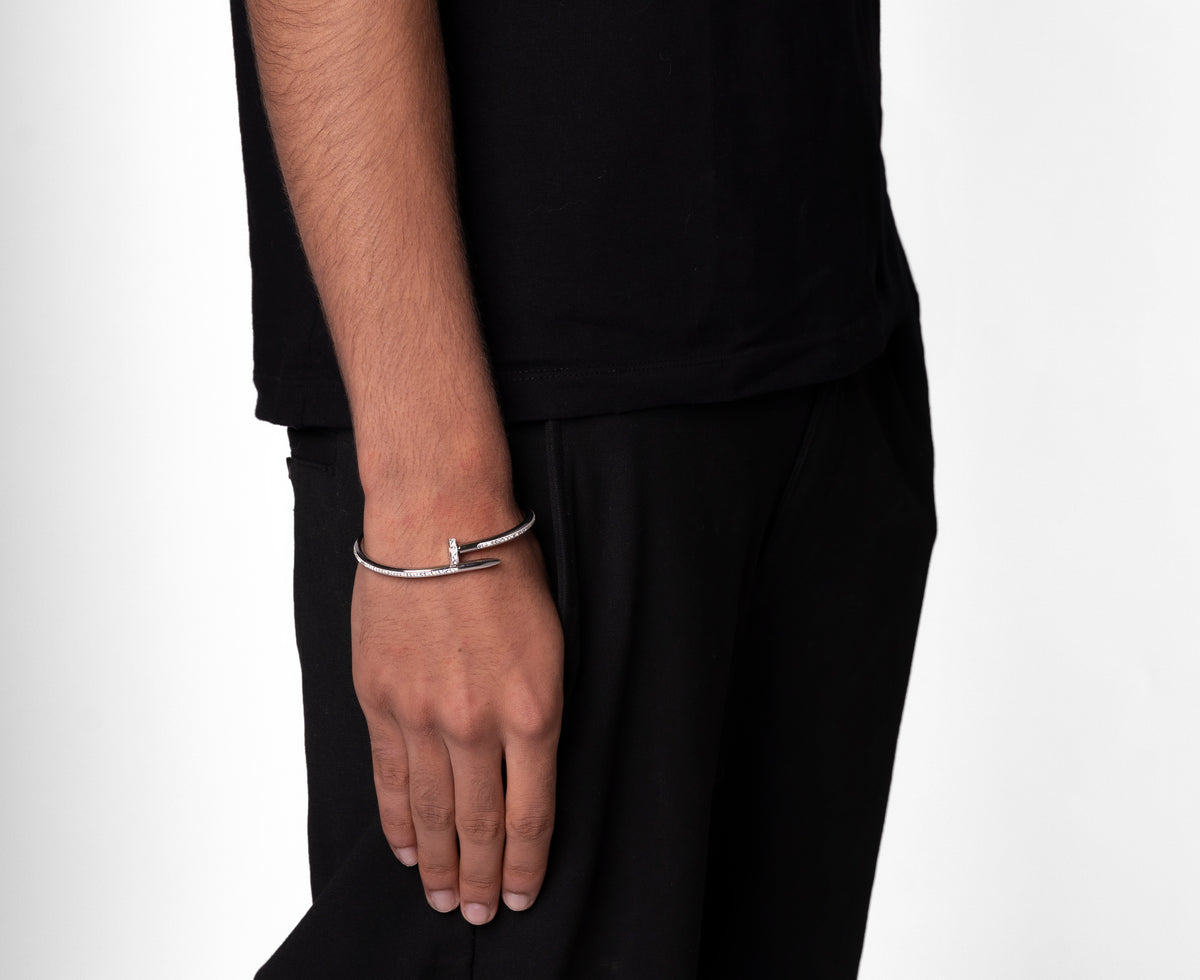 ICED SPIJKER ARMBAND. - ZILVER