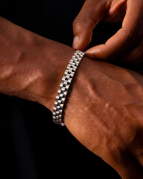 SCHAKEL ARMBAND (FLEXIBEL) - ZILVER